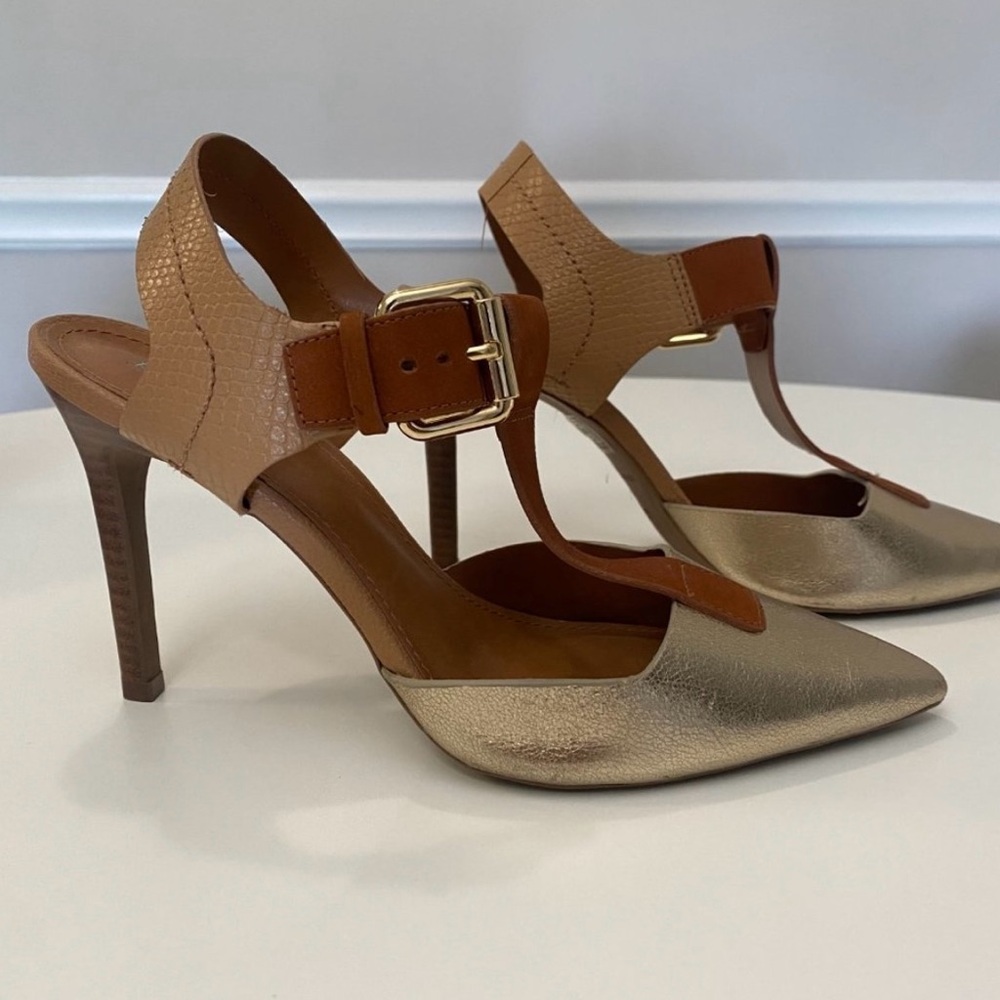 True Soul Heels - Size 8 - Brown & Gold
Size: 8 True Soul - Picture 4 of 6